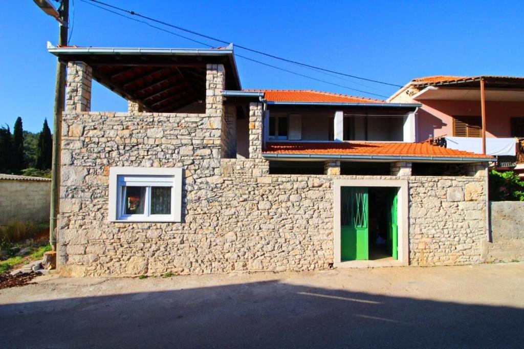 Apartment Lucija Vela Luka Exteriör bild