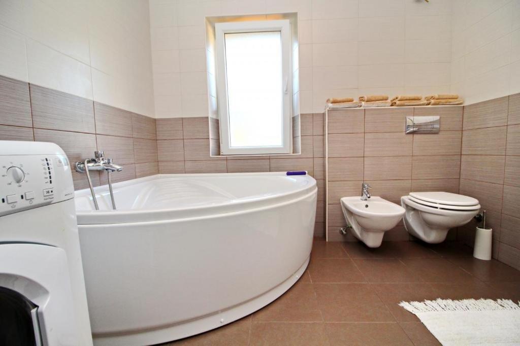 Apartment Lucija Vela Luka Exteriör bild
