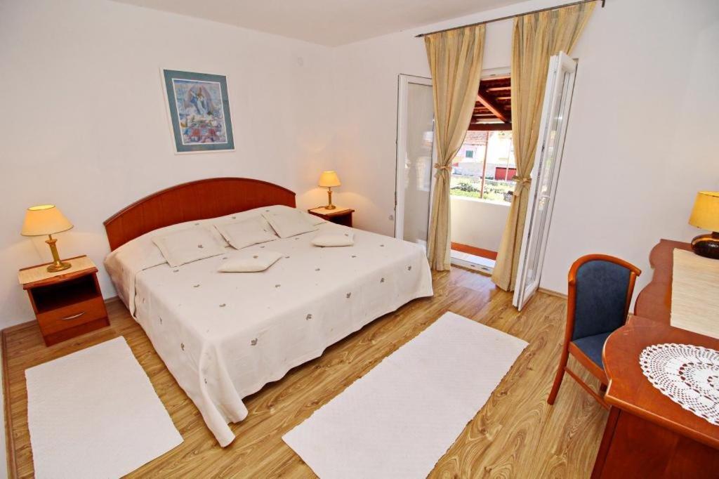 Apartment Lucija Vela Luka Exteriör bild