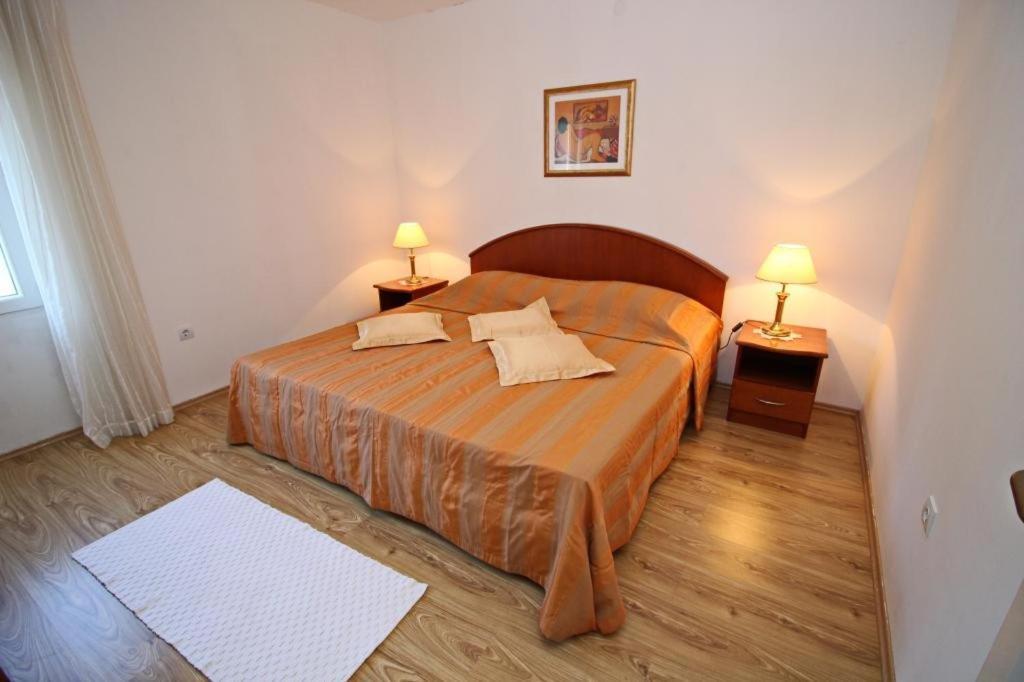 Apartment Lucija Vela Luka Exteriör bild
