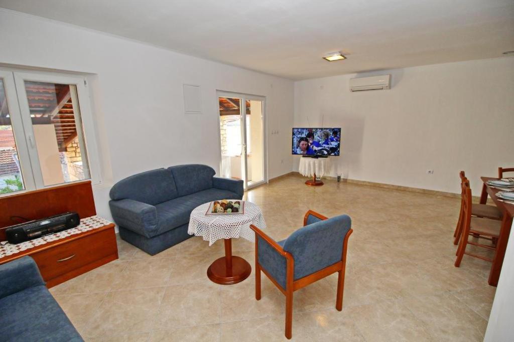 Apartment Lucija Vela Luka Exteriör bild