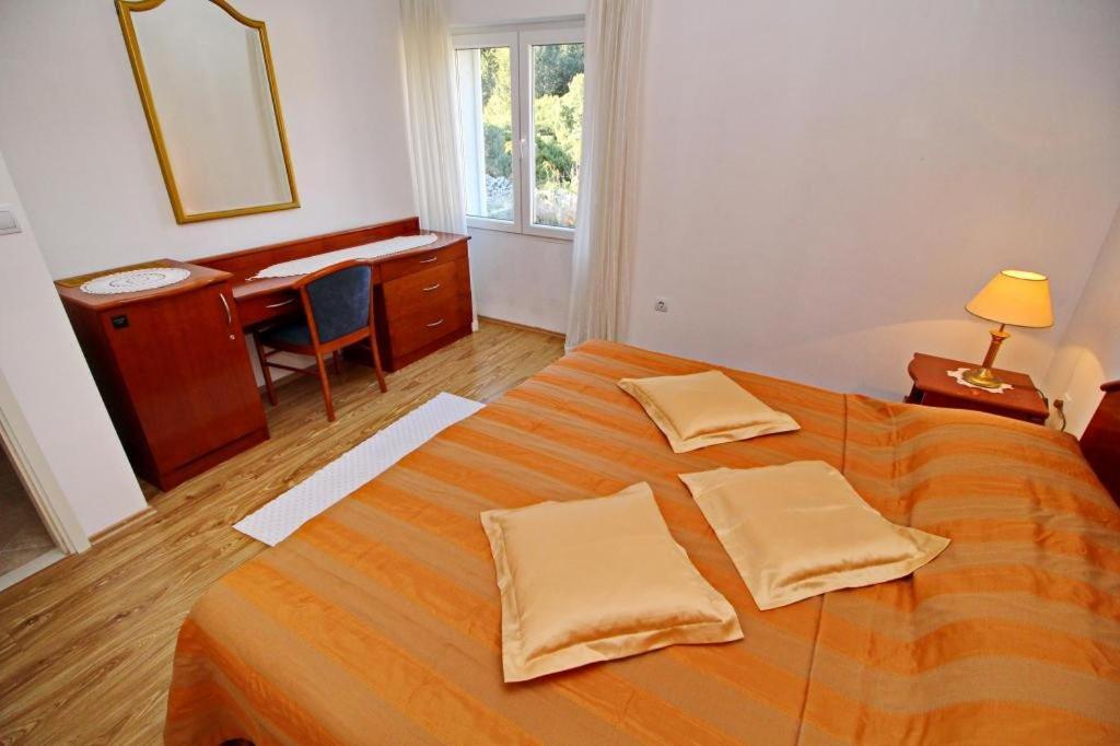 Apartment Lucija Vela Luka Exteriör bild