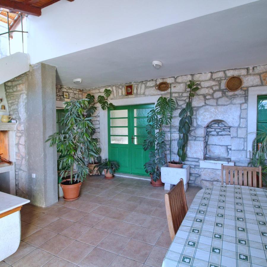 Apartment Lucija Vela Luka Exteriör bild